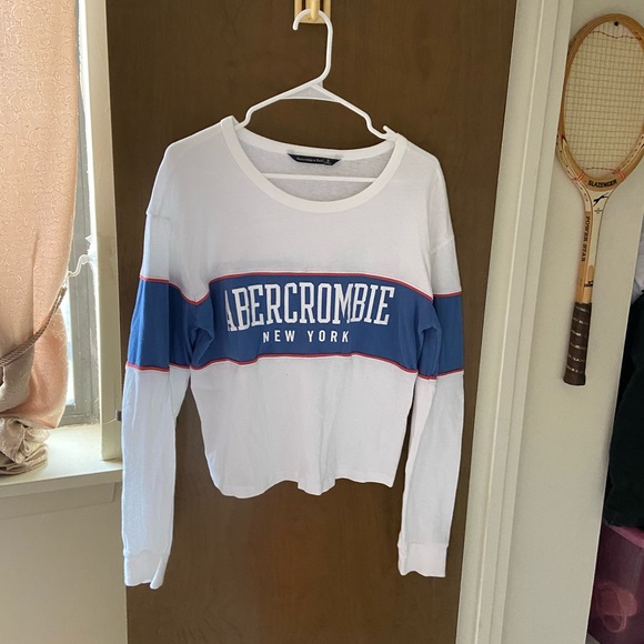 Abercrombie & Fitch Tops - Abercrombie long sleeve tee
